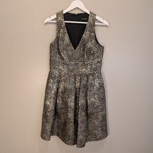 Guess Party Dress Metallic Jacquard NYE Holiday Celebration Wedding - Size 6